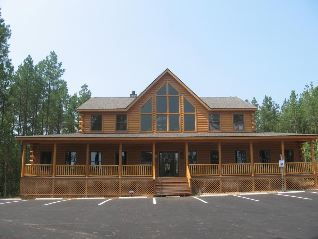 Lakeview Log Homes, Inc. Littleton NC 27850 8665866597